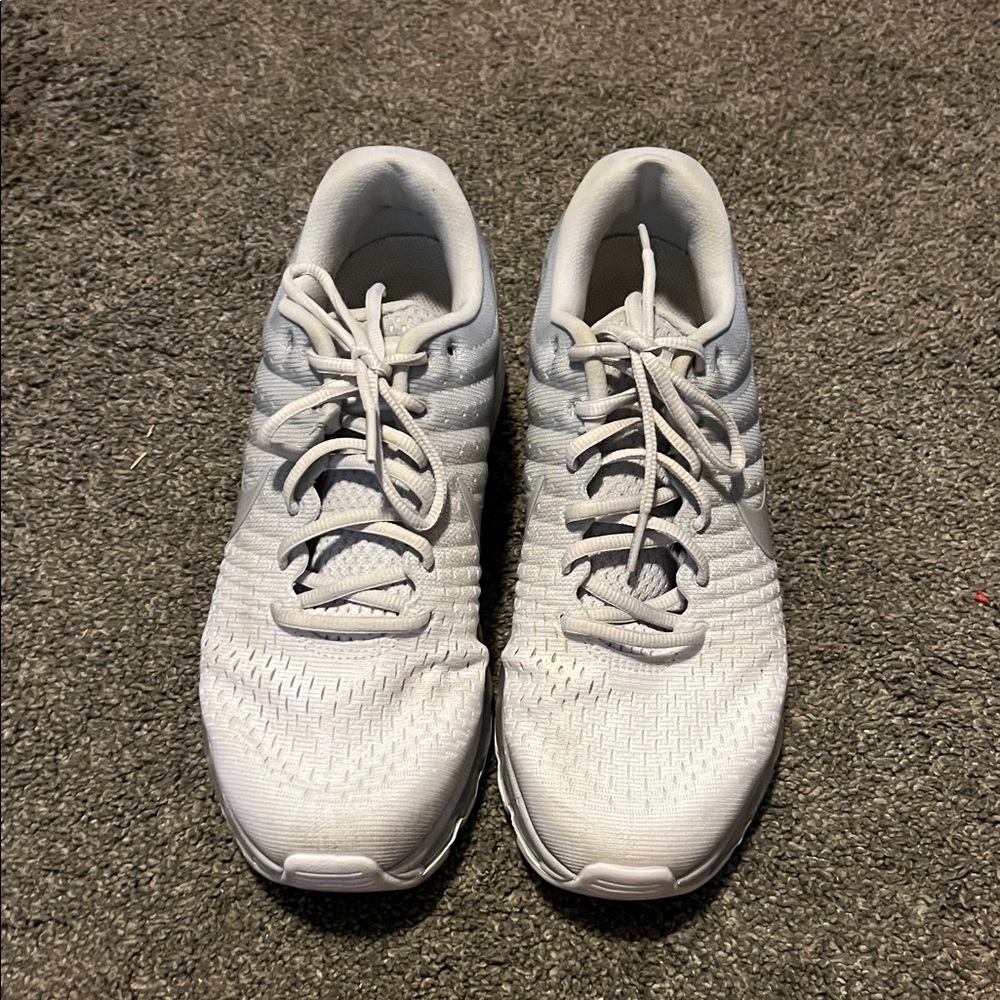 Nike Airmax Light Gray and white Running Shoes - Picture 2 of 9